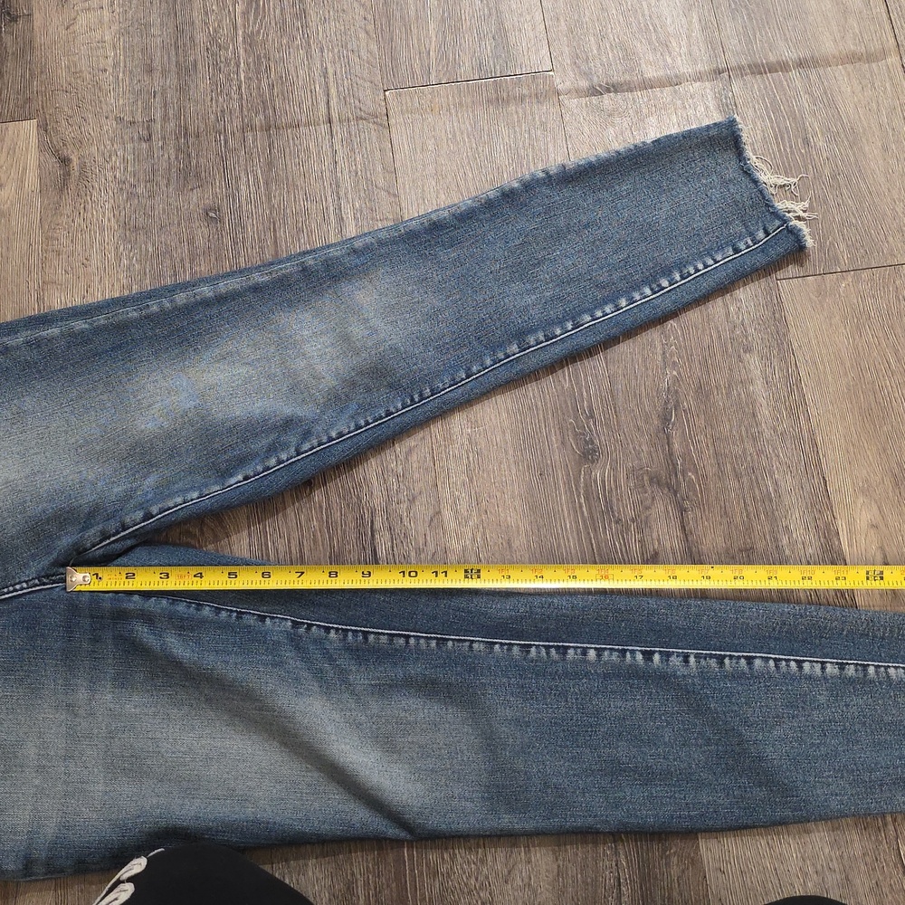 Judy Blue Relaxed Fit Jeans - Picture 6 of 11